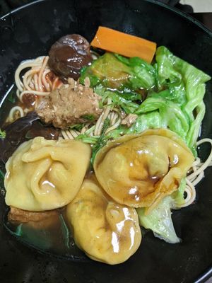 Wonton noodle - $12.80 at New Green Pasture Cafe 新绿园 in Central Singapore