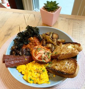 Vegetairan breakfast  at Colours Cafe & Wellbeing Centre in Truro