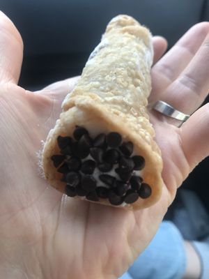 Cannoli  at House of Flavor in Bayonne