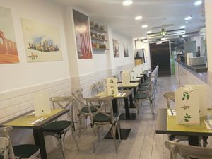 restaurant at Fenicia Vegetaria in Barcelona