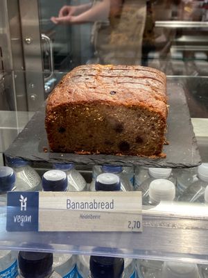 Vegan banana bread  at Haferkater - Hbf Köln - Kiosk in Cologne