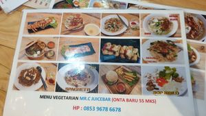 Food menu at Mr C Juicebar in 