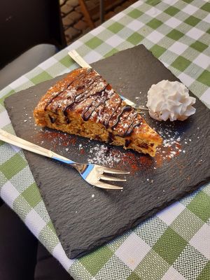 Carrot cake at Bgigi in Bergamo