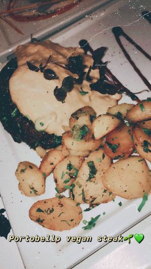 Vegan💚 at Love in Kuwait City