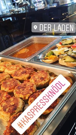 Vegetarian organic lunch at Der Laden in Garmisch-partenkirchen