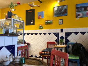 Tische at Kafe Jasmin in Hof