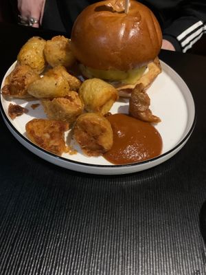 Beyond burger  at Green Man's Arms in Carlton