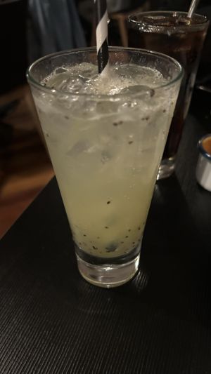 Kiwiade refreshing mocktaill  at Green Man's Arms in Carlton