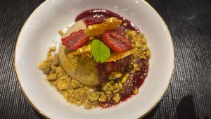 Pistachio pannacotta  at Green Man's Arms in Carlton