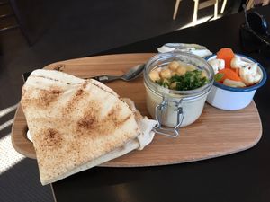 Hummus plate at Green Man's Arms in Carlton