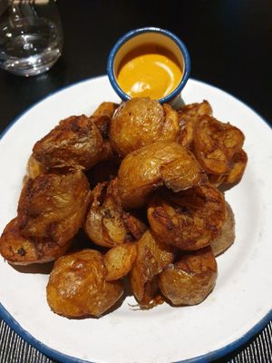 Pomme frittes with chipotle aioli $15.00: Great crispy at Green Man's Arms in Carlton