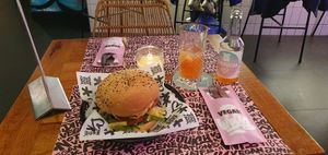 Mc Cruelty Free Burger and kombucha at Vegan Junk Food Bar - De Pijp in Amsterdam