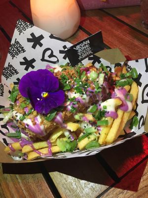 Fizz & chipz 3.0  at Vegan Junk Food Bar - De Pijp in Amsterdam