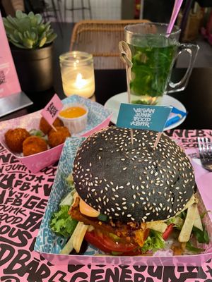 Crunchy Mac & Cheeze Betterballs, VJFBBQ Heppi Ribs, Fresh Mint Tea at Vegan Junk Food Bar - De Pijp in Amsterdam