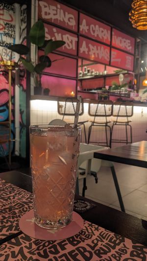 dragon fruit ice-t at Vegan Junk Food Bar - De Pijp in Amsterdam