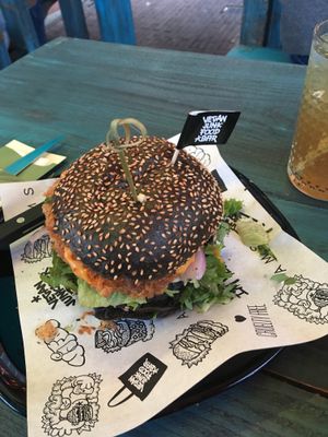 Daddy’s chikn burger at Vegan Junk Food Bar - De Pijp in Amsterdam