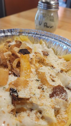 Vegan Alfredo with Chkn and coconut bacon at The Pizza Patio in Flagstaff