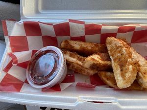 I am vegan and my wife is veggy/gluten free. This place has the broadest menu that is both vegan AND Gluten free we have ever seen. We were beyond satisfied with the food and serv! at The Pizza Patio in Flagstaff