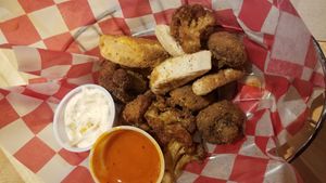 Appetizer sampler (vegan) at The Pizza Patio in Flagstaff