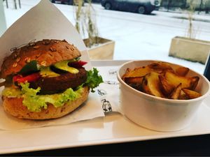 Chickpea Burger at Krowarzywa in Gdansk