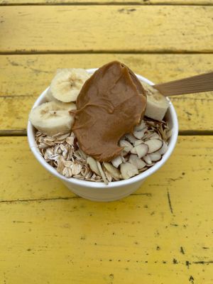 Smoothie bowl at Ice and Beans Cafe in Caye Caulker
