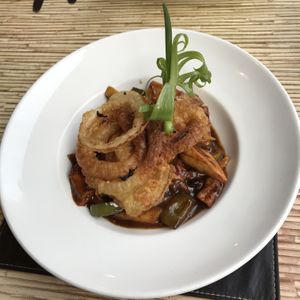 Vegan jackfruit stir fry  at Kool Runnings in Inverness