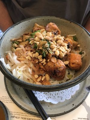 Vietnamese noodle bowl at Sen Organic Small Plate in Richmond