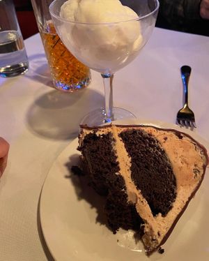   at No5nyc & The Vegoist in Astoria