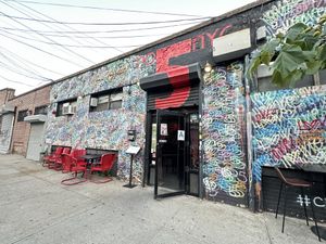 Exterior  at No5nyc & The Vegoist in Astoria
