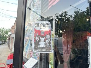   at No5nyc & The Vegoist in Astoria