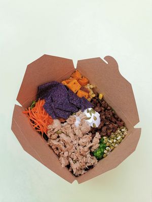 Aztec bowl at Copper Branch - Laval in Laval