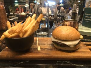 LOV cheeseburger with fries at LOV in Laval