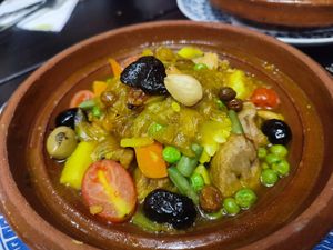 Tajin con carne vegetal con verdura y tofu at Marhaba in Gran Canaria