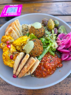 Vegan mezze at Grow in East London