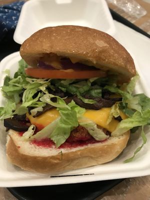 Burger at Beatnic - Rockefeller Plaza in New York City