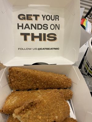 Vegan Crispy Chiken  #Veganuary at Beatnic - Rockefeller Plaza in New York City