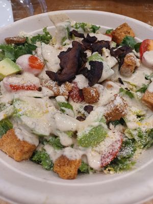 Ensalada cesar at Beatnic - Rockefeller Plaza in New York City