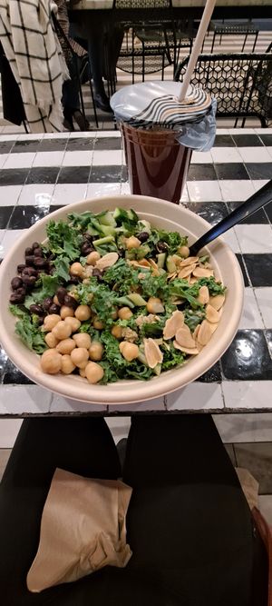 Build your own salad - no SOS! at Beatnic - Rockefeller Plaza in New York City