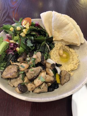   at Hummus Kitchen at Parnas Mall in Seoul