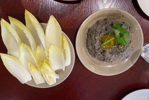 I 💚 endive   at Hummus Kitchen at Parnas Mall in Seoul
