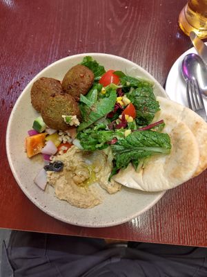  at Hummus Kitchen at Parnas Mall in Seoul