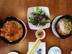 At the top is Bun Bo Hue and at the bottom Bun Thai. at Hoa Sen - Nguyen Van Cu in Da Lat