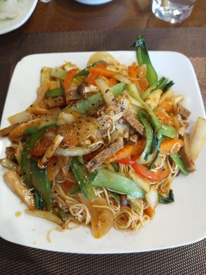 Singapore noodles at Hoa Sen - Nguyen Van Cu in Da Lat