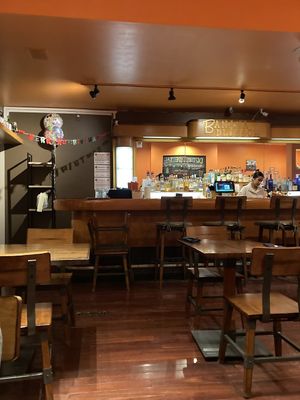 Interior -bar at Banana Blossom in Cleveland