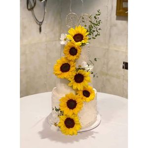 Cake at Sea Salt & Cinnamon in Muncie