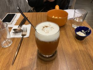 Black tea with vegan cream at VegFarm - Wú Guójiè Shū Shí in Taichung