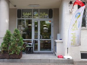 Falafel Full outside at Falafel Full in Warsaw