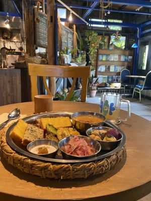 Bread set  at Niceness in Nago