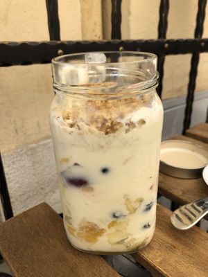 Soy Jogurt with fruit and granola at Avokado in Koper