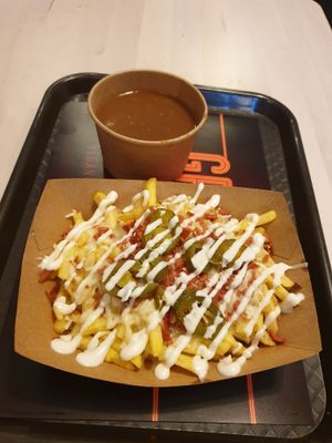 Dirty fries and chickn gravy!!! at Greazy Vegan in Cardiff